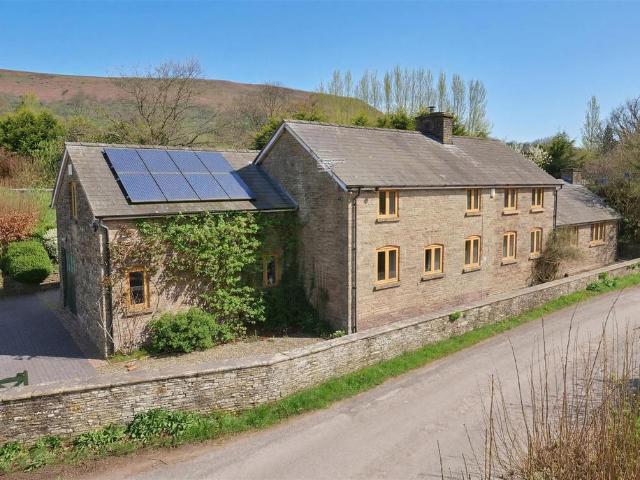 House for sale in Crucorney, Clodock