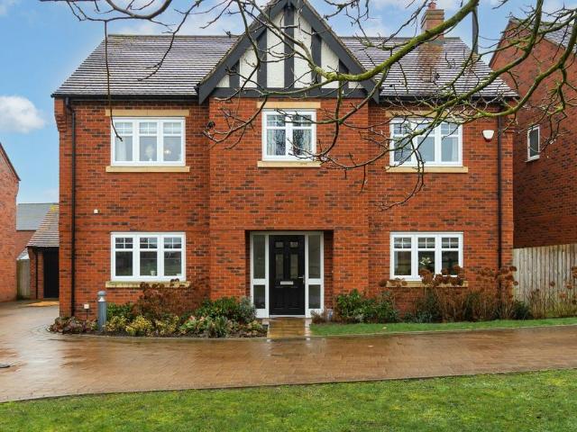 House for sale in King's Newton, Egginton