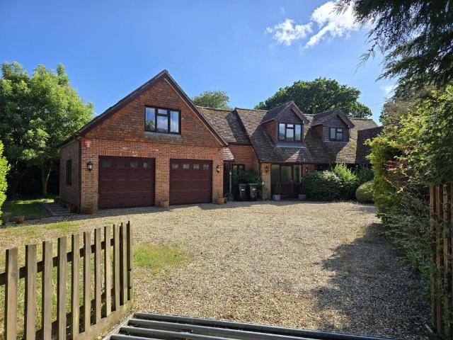House for sale in Ashurst Bridge, Hampshire