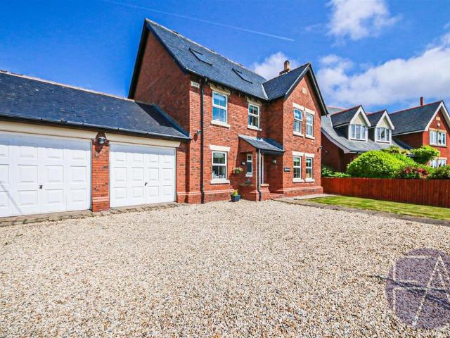 House for sale in North Meols, Roby Mill