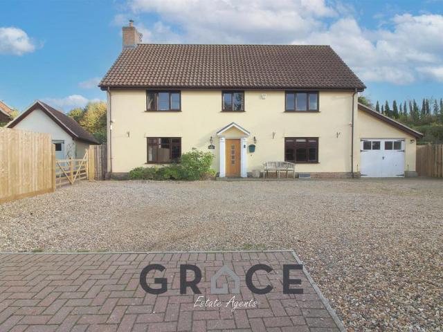 House for sale in Eastbridge, Suffolk