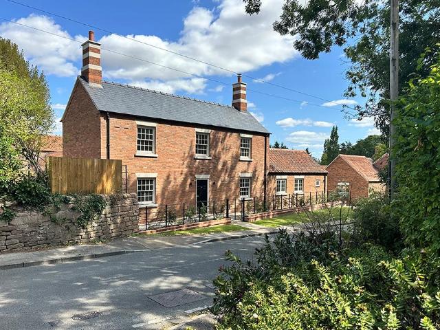 House for sale in Alverton, East Midlands