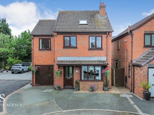 House for sale in Egginton, East Midlands