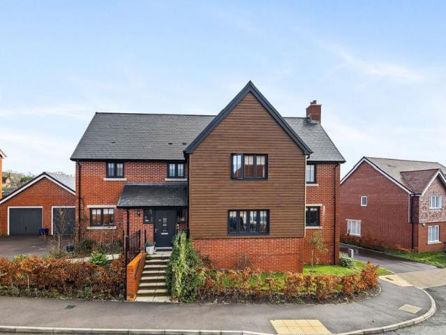 House for sale in Uckfield, Cross In Hand