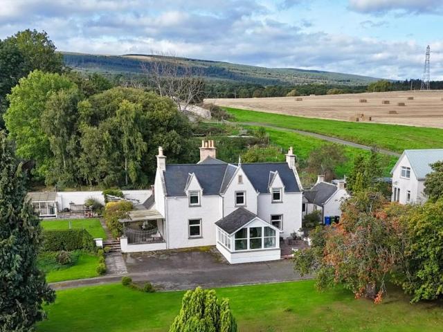 House for sale in Tomich, Invergordon