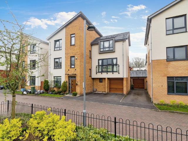 House for sale in Bletchley, Milton Keynes
