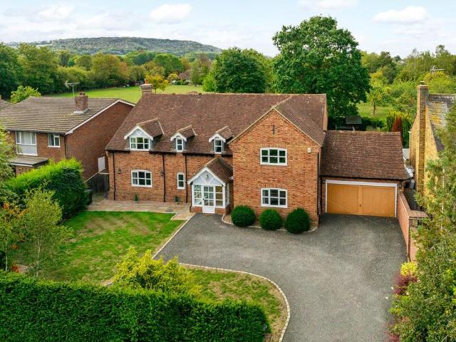 House for sale in Holly Green, Bledlow