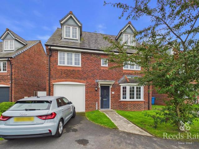 House for sale in Wesham, Fylde