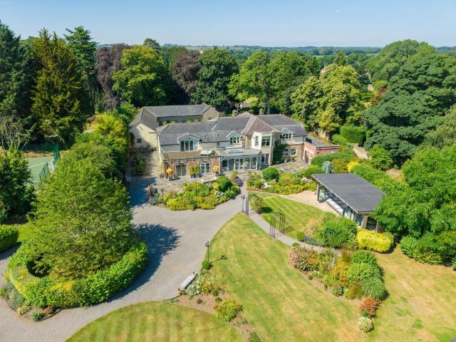House for sale in Littlethorpe, North Yorkshire