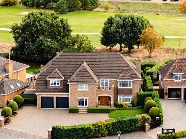 House for sale in Collingtree
