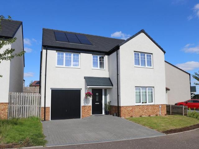 House for sale in Brackens, Scotland