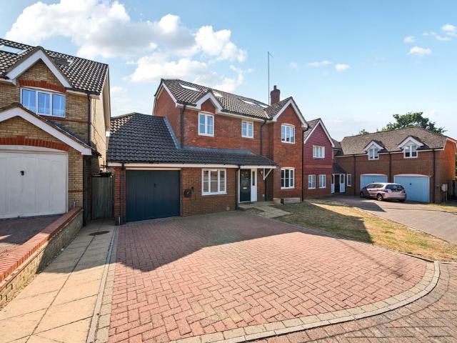 House for sale in Five Acres, Hertfordshire