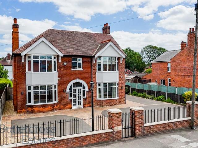 House for sale in Alverton, East Midlands
