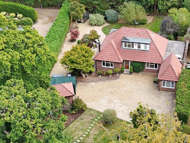 House for sale in Brockenhurst, New Forest