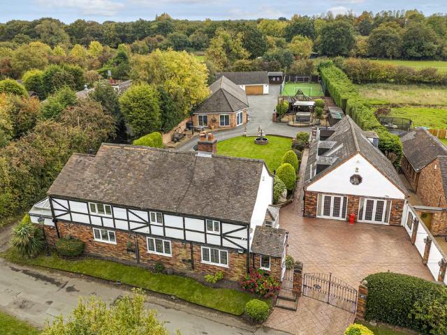 House for sale in Brownhills West, Chadsmoor