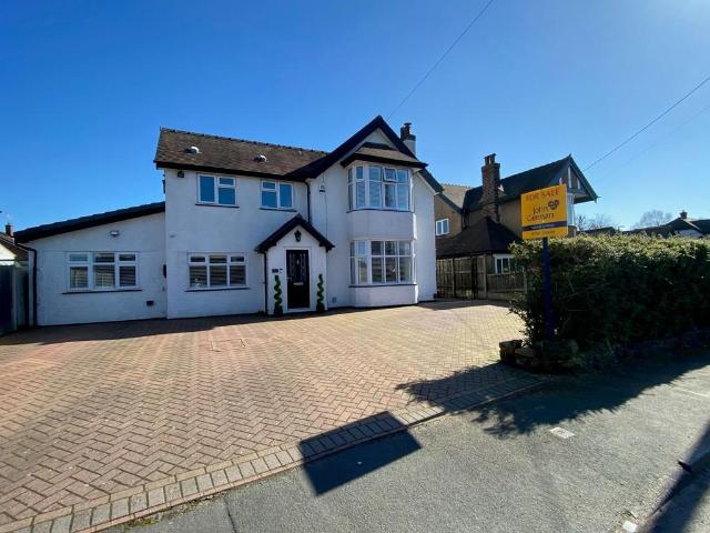 House for sale in Berkswich, Baswich