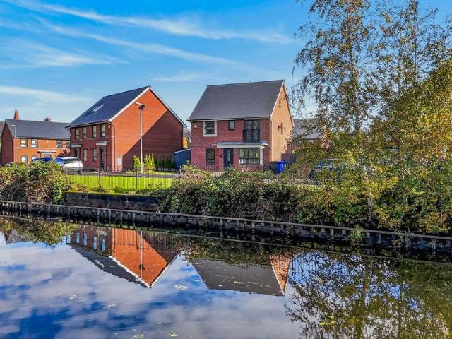 House for sale in Castleton, Rochdale