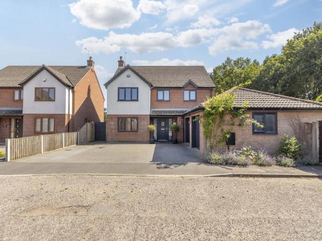 House for sale in Crostwick, Norfolk