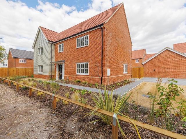 House for sale in Eastbridge, Suffolk