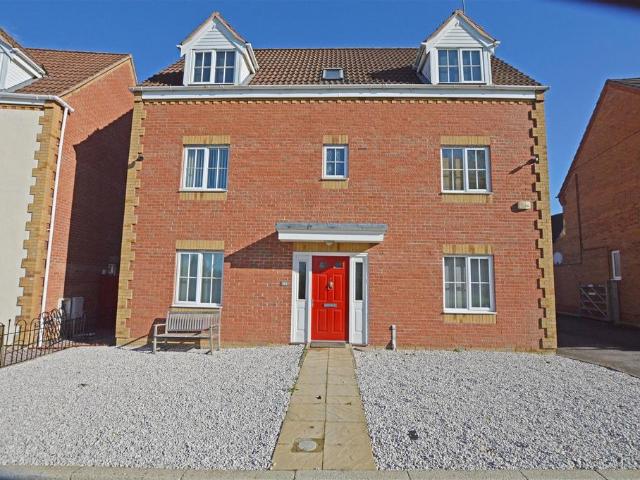 House for sale in Hampton Hargate, Peterborough