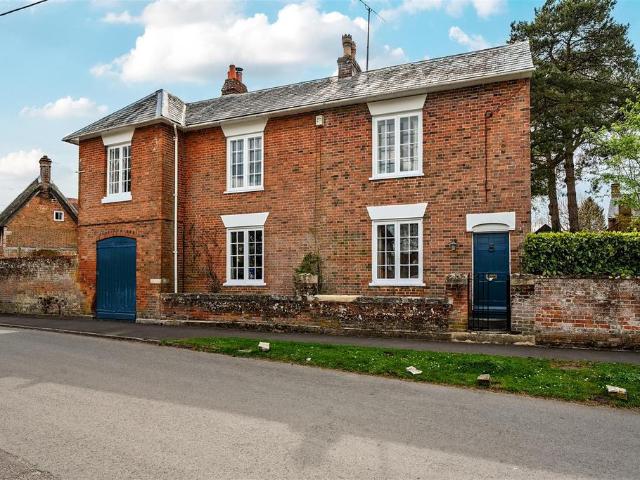 House for sale in Urchfont, Wiltshire