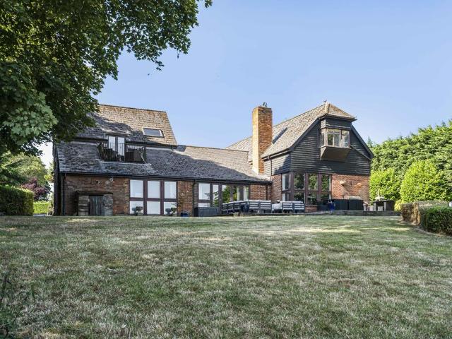 House for sale in Kensworth, Bedfordshire