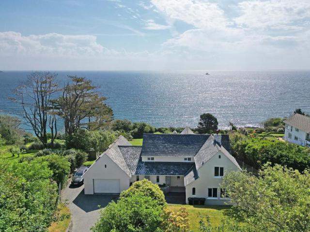 House for sale in Mawnan, Cornwall