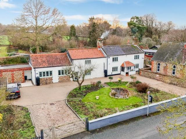 House for sale in East Tuddenham, Norfolk