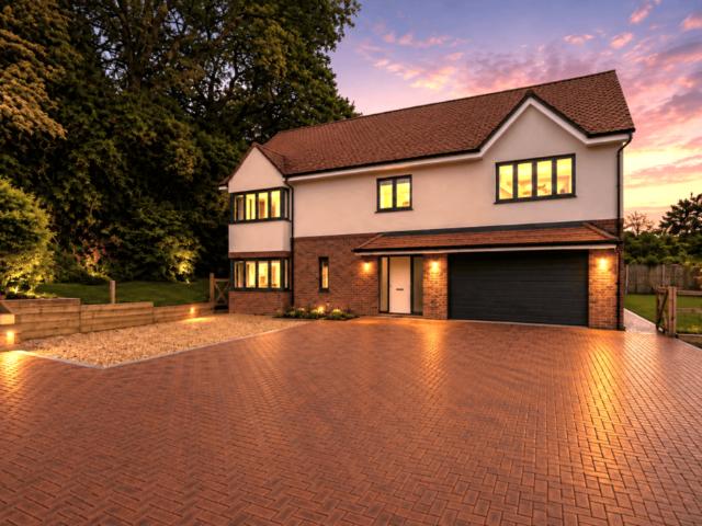 House for sale in Horsham, West Sussex