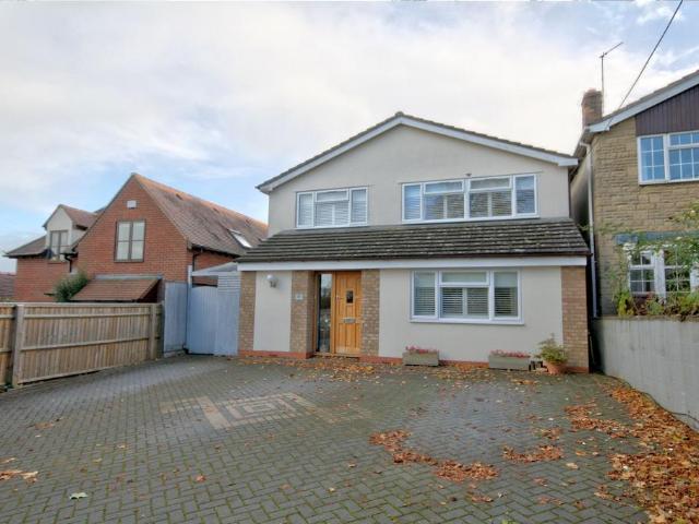 House for sale in Horspath, Berrick Salome