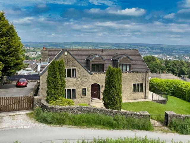 House for sale in Exley Head, Keighley