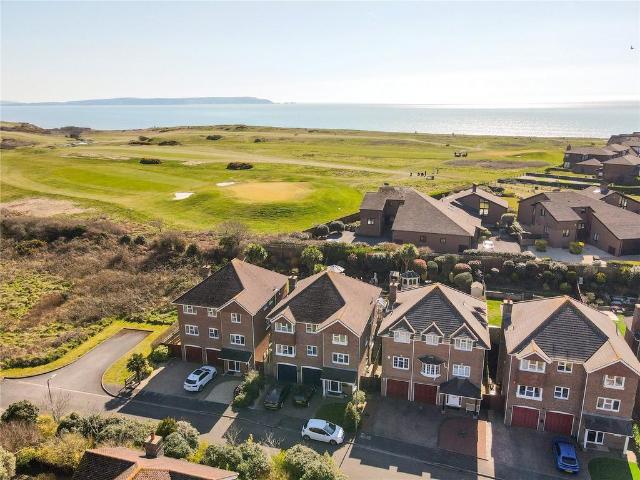 House for sale in Old Milton, New Forest