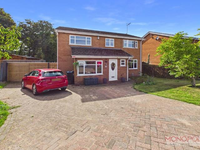 House for sale in Llay