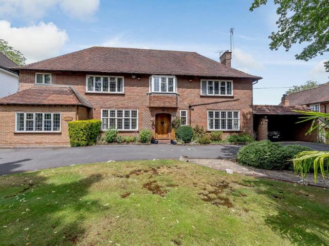 House for sale in Batchworth