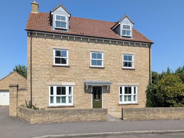 House for sale in Calne
