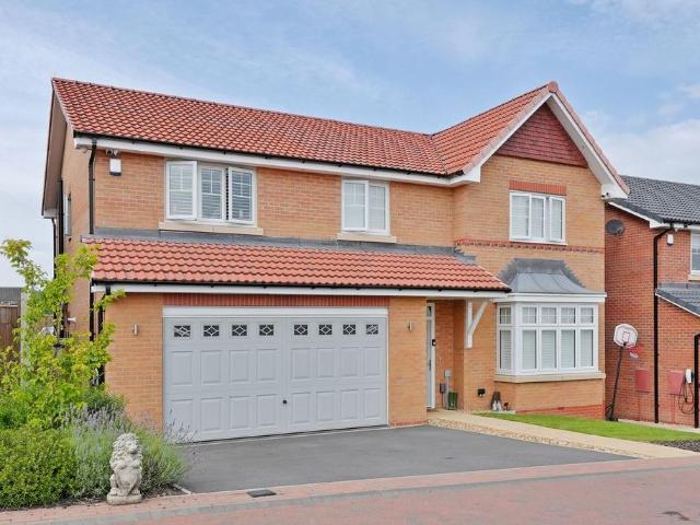House for sale in Thorpe Hesley, South Yorkshire
