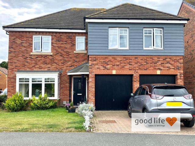 House for sale in Penshaw, Tyne And Wear