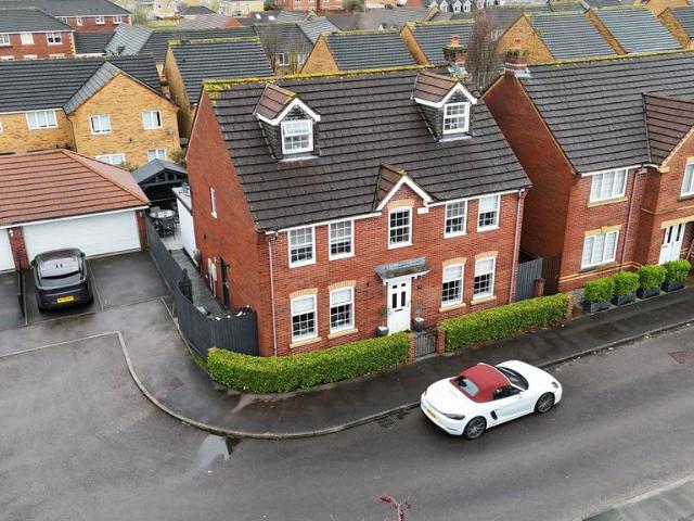 House for sale in Bradley Stoke