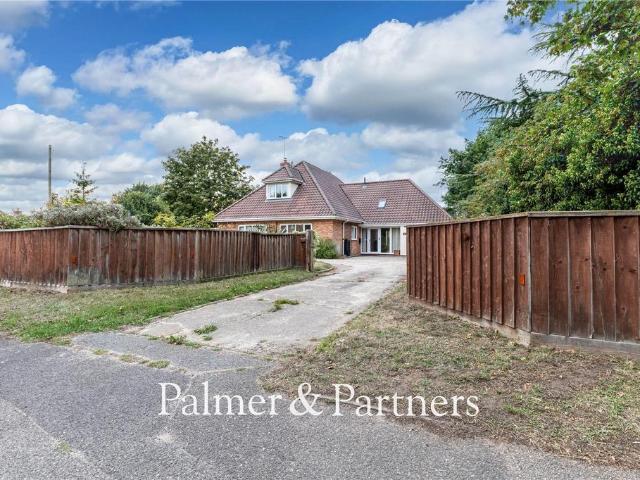 House for sale in Eastbridge, Suffolk