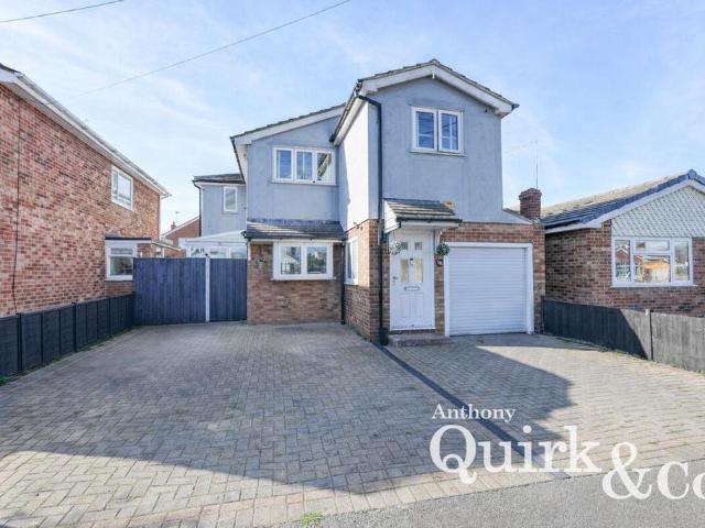 House for sale in Canvey Island