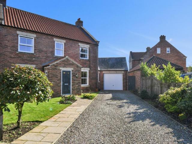 House for sale in North Stainley, North Yorkshire