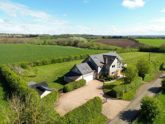 House for sale in Halford CP, Alderminster
