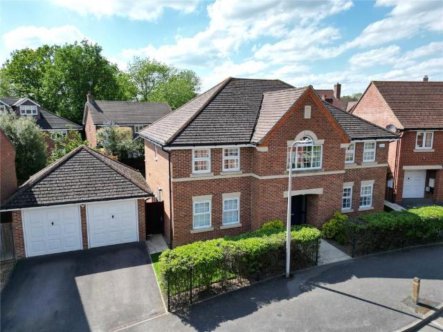 House for sale in Shinfield
