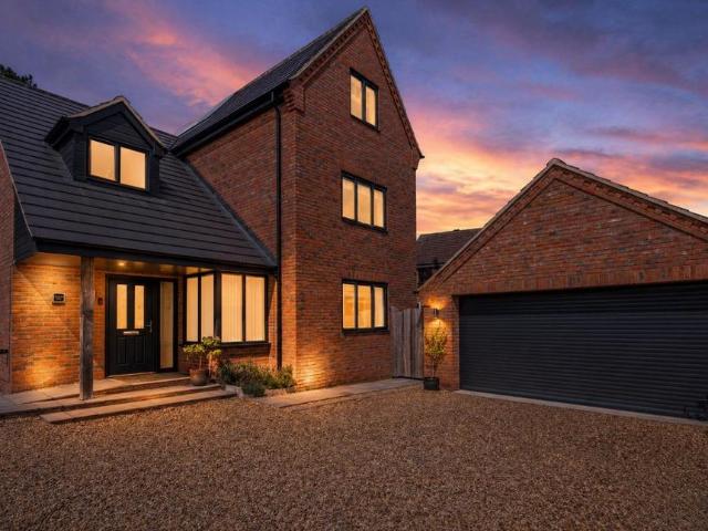 House for sale in Raunds