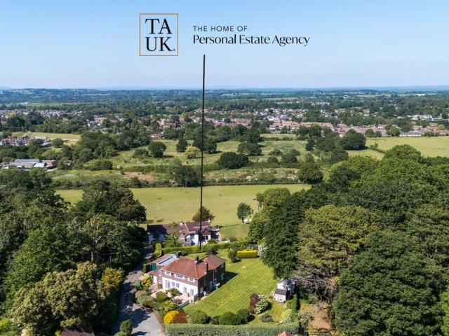 House for sale in Storrington and Sullington, Horsham