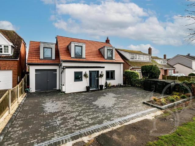 House for sale in Fordham Heath, Essex