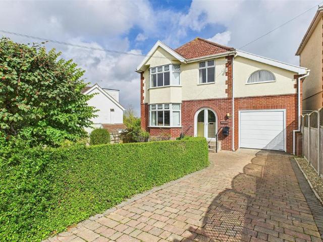 House for sale in Clevedon, North Somerset