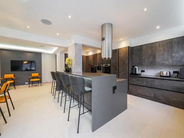 House for sale in Hendon, Greater London
