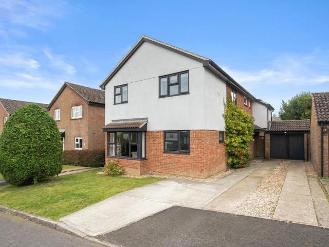 House for sale in Cross In Hand, East Sussex