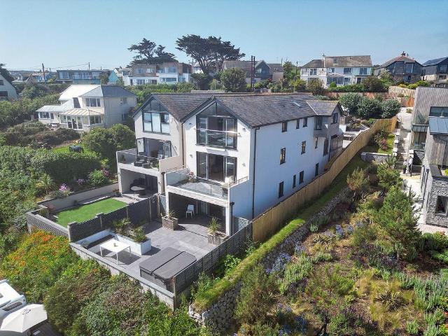 House for sale in Penbeagle, Cornwall